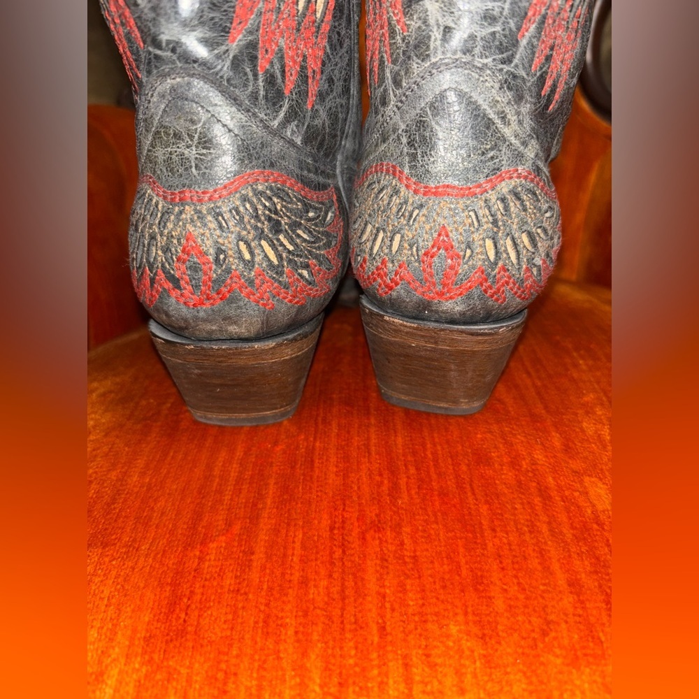 Rare Women's Corral Black Saddle Winged Heart Cowboy Boot 7.5​ - Picture 5 of 9